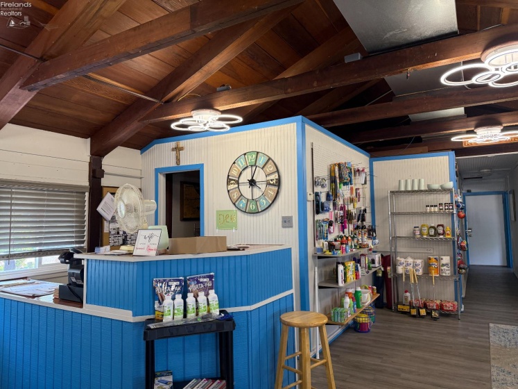 265 Meachem Road, Port Clinton, 43452, 3 Bedrooms Bedrooms, ,2 BathroomsBathrooms,Residential,For Sale,Meachem,20253535