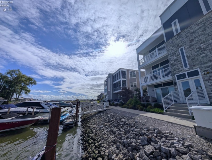 2564 Waterside Court, Marblehead, 43440, 3 Bedrooms Bedrooms, ,2 BathroomsBathrooms,Residential,For Sale,Waterside,20253379