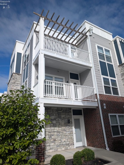 2564 Waterside Court, Marblehead, 43440, 3 Bedrooms Bedrooms, ,2 BathroomsBathrooms,Residential,For Sale,Waterside,20253379