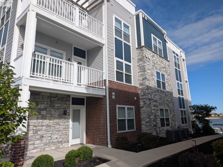 2564 Waterside Court, Marblehead, 43440, 3 Bedrooms Bedrooms, ,2 BathroomsBathrooms,Residential,For Sale,Waterside,20253379