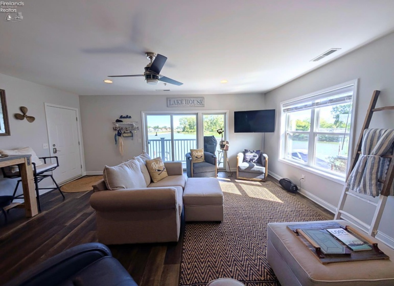 2564 Waterside Court, Marblehead, 43440, 3 Bedrooms Bedrooms, ,2 BathroomsBathrooms,Residential,For Sale,Waterside,20253379