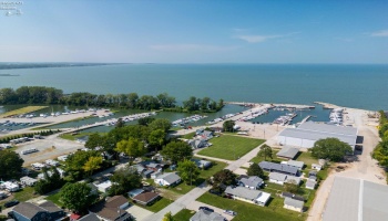 347 Hidden Beach Road, Marblehead, 43440, 3 Bedrooms Bedrooms, ,2 BathroomsBathrooms,Residential,For Sale,Hidden Beach,20253162 347 Hidden Beach Road, Marblehead, 43440, 3 Bedrooms Bedrooms, ,2 BathroomsBathrooms,Residential,For Sale,Hidden Beach,20253162