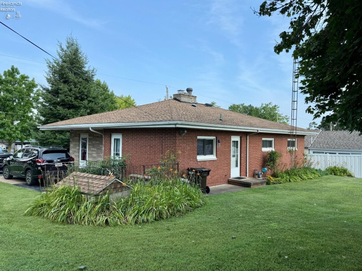 347 Hidden Beach Road, Marblehead, 43440, 3 Bedrooms Bedrooms, ,2 BathroomsBathrooms,Residential,For Sale,Hidden Beach,20253162