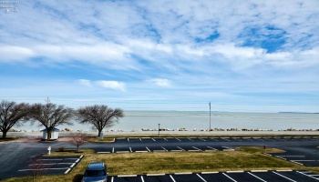 224 Clinton Reef Drive, Port Clinton, 43452, 2 Bedrooms Bedrooms, ,1 BathroomBathrooms,Residential,For Sale,Clinton Reef,20252793