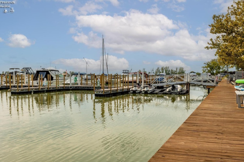 224 Clinton Reef Drive, Port Clinton, 43452, 2 Bedrooms Bedrooms, ,1 BathroomBathrooms,Residential,For Sale,Clinton Reef,20252793