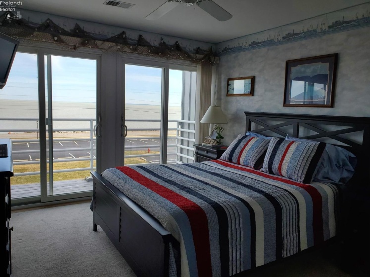 224 Clinton Reef Drive, Port Clinton, 43452, 2 Bedrooms Bedrooms, ,1 BathroomBathrooms,Residential,For Sale,Clinton Reef,20252793