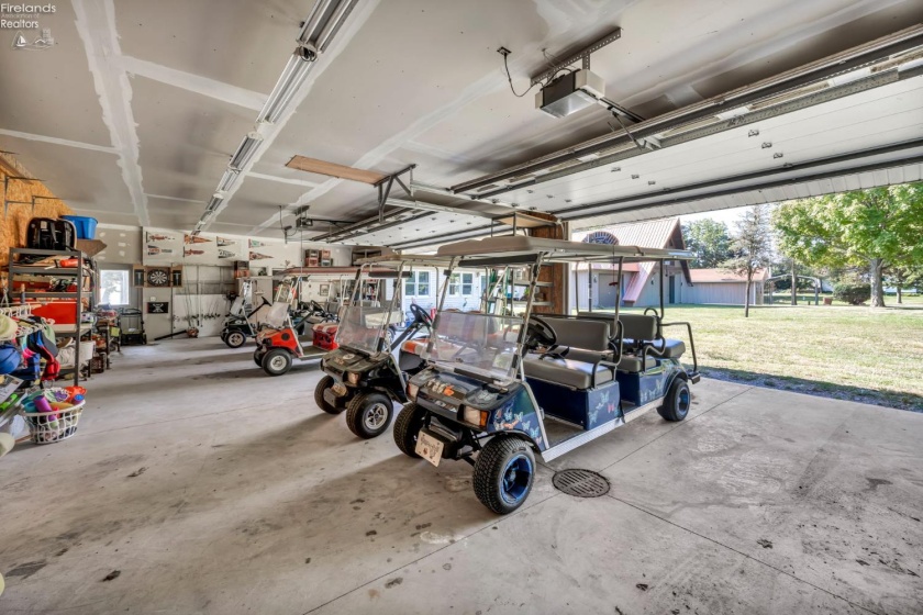 156 cessna, Put-In-Bay, 43456, 3 Bedrooms Bedrooms, ,3 BathroomsBathrooms,Residential,For Sale,cessna,20253622