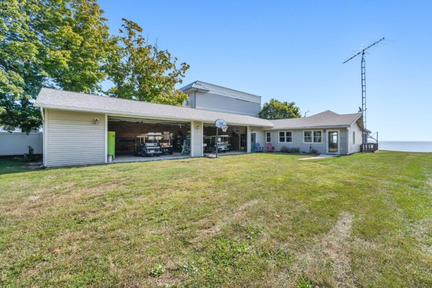 156 cessna, Put-In-Bay, 43456, 3 Bedrooms Bedrooms, ,3 BathroomsBathrooms,Residential,For Sale,cessna,20253622