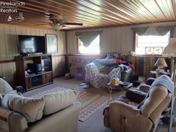 141 St Rt 60, New London, 44851, 3 Bedrooms Bedrooms, ,2 BathroomsBathrooms,Residential,For Sale,St Rt 60,20253284