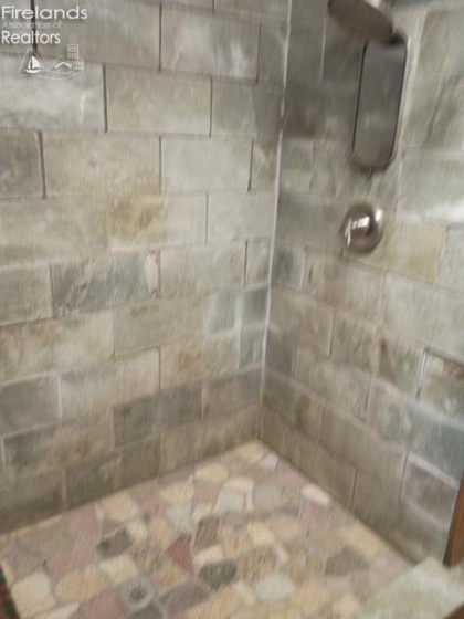 141 St Rt 60, New London, 44851, 3 Bedrooms Bedrooms, ,2 BathroomsBathrooms,Residential,For Sale,St Rt 60,20253284