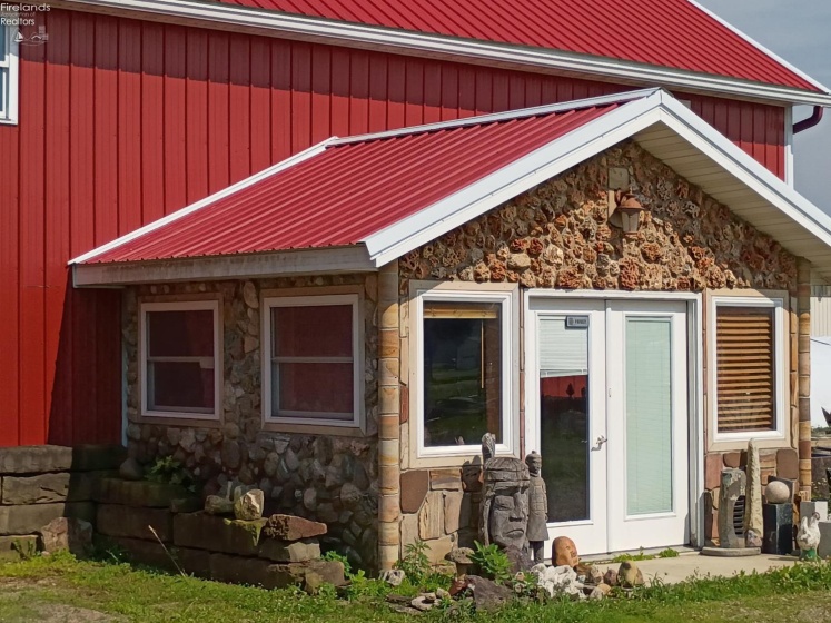 141 St Rt 60, New London, 44851, 3 Bedrooms Bedrooms, ,2 BathroomsBathrooms,Residential,For Sale,St Rt 60,20253284