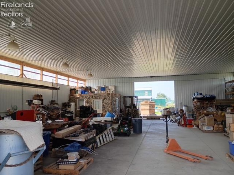 141 St Rt 60, New London, 44851, 3 Bedrooms Bedrooms, ,2 BathroomsBathrooms,Residential,For Sale,St Rt 60,20253284