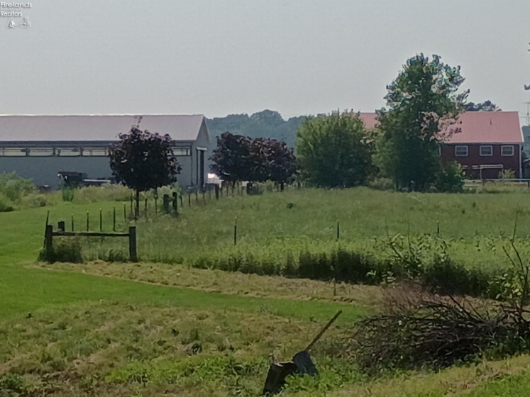 141 St Rt 60, New London, 44851, 3 Bedrooms Bedrooms, ,2 BathroomsBathrooms,Residential,For Sale,St Rt 60,20253284