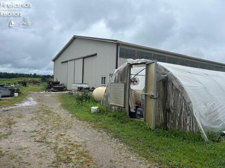 141 St Rt 60, New London, 44851, 3 Bedrooms Bedrooms, ,2 BathroomsBathrooms,Residential,For Sale,St Rt 60,20253284