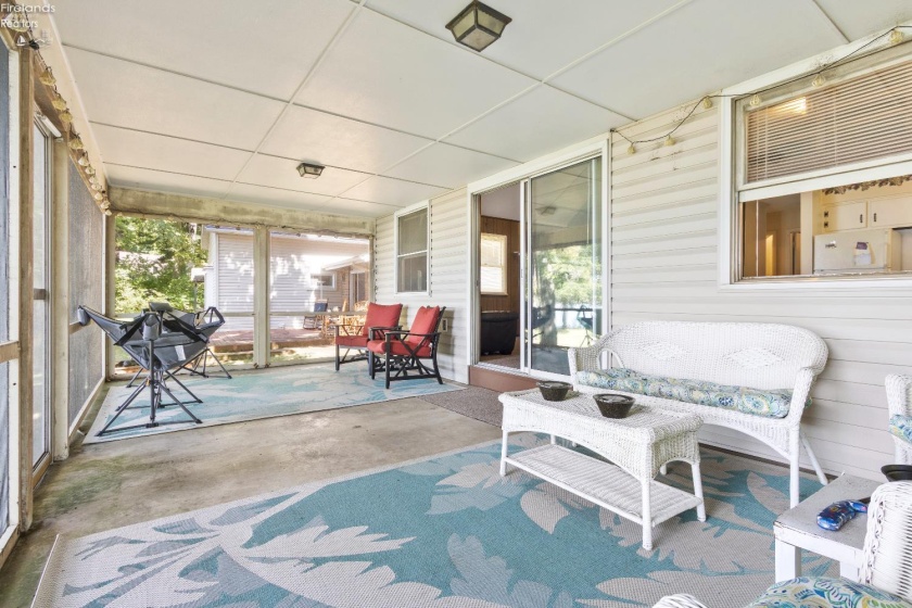 1839 Put In Bay Road, Put-In-Bay, 43456, 2 Bedrooms Bedrooms, ,1 BathroomBathrooms,Residential,For Sale,Put In Bay,20253277