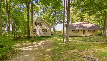 1839 Put In Bay Road, Put-In-Bay, 43456, 2 Bedrooms Bedrooms, ,1 BathroomBathrooms,Residential,For Sale,Put In Bay,20253277