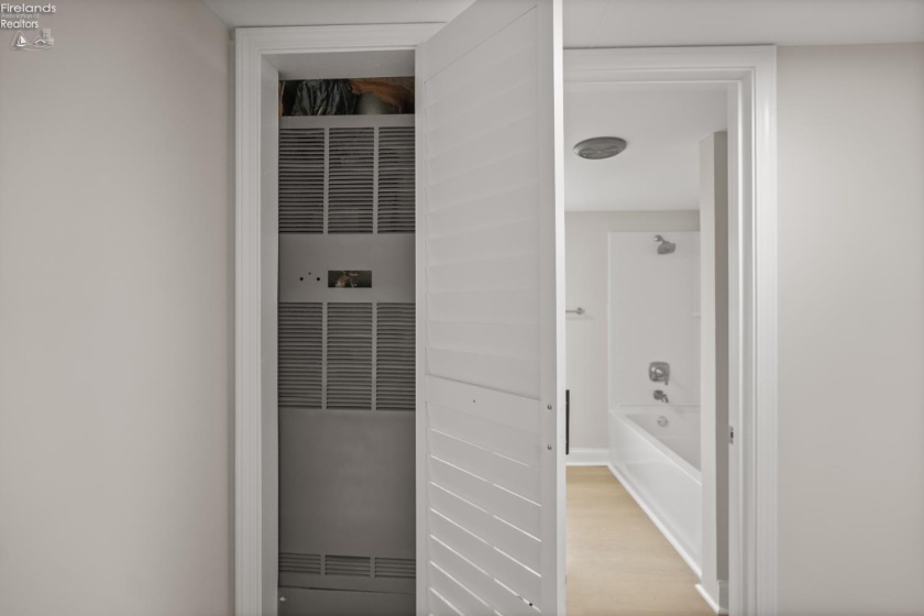 520 Milan Avenue, Norwalk, 44857, 3 Bedrooms Bedrooms, ,2 BathroomsBathrooms,Residential,For Sale,Milan,20253833