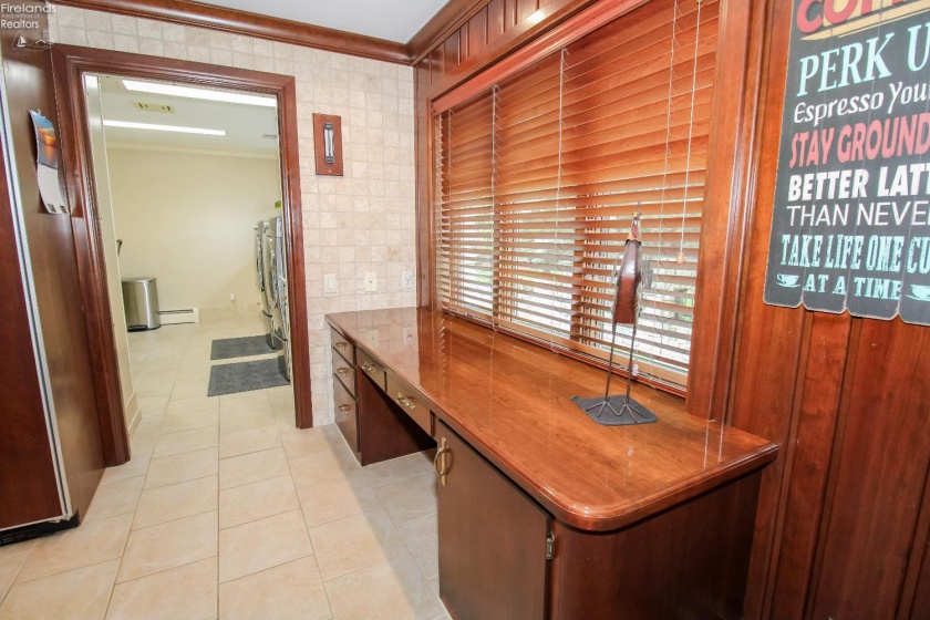 2816 Hull Road, Huron, 44839, 4 Bedrooms Bedrooms, ,3 BathroomsBathrooms,Residential,For Sale,Hull,20252819