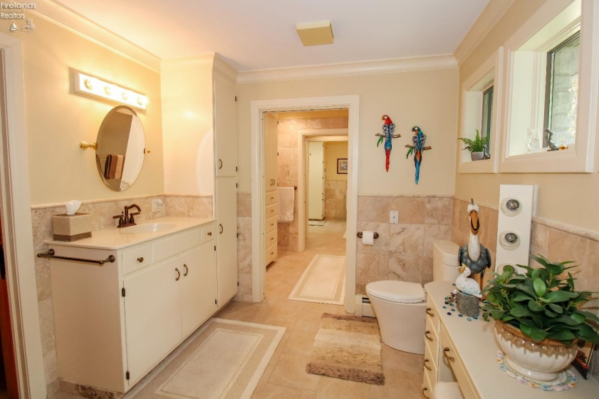 2816 Hull Road, Huron, 44839, 4 Bedrooms Bedrooms, ,3 BathroomsBathrooms,Residential,For Sale,Hull,20252819