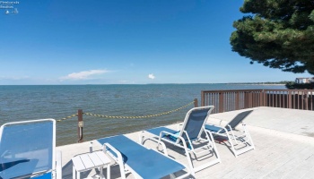 1801 Perry Street, Port Clinton, 43452, 1 Bedroom Bedrooms, ,1 BathroomBathrooms,Residential,For Sale,Perry,20253394