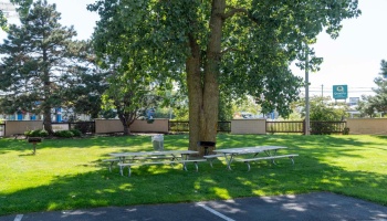 1801 Perry Street, Port Clinton, 43452, 1 Bedroom Bedrooms, ,1 BathroomBathrooms,Residential,For Sale,Perry,20253394