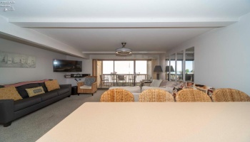 1801 Perry Street, Port Clinton, 43452, 1 Bedroom Bedrooms, ,1 BathroomBathrooms,Residential,For Sale,Perry,20253394