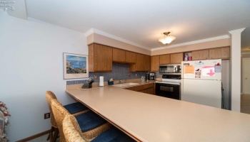 1801 Perry Street, Port Clinton, 43452, 1 Bedroom Bedrooms, ,1 BathroomBathrooms,Residential,For Sale,Perry,20253394