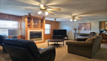 116 Walnut, Port Clinton, 43452, 4 Bedrooms Bedrooms, ,3 BathroomsBathrooms,Residential,For Sale,Walnut,20253428