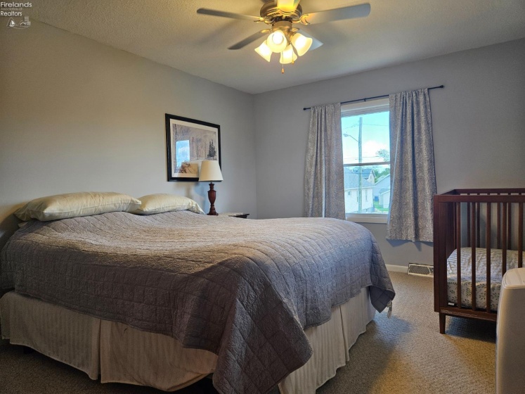 116 Walnut, Port Clinton, 43452, 4 Bedrooms Bedrooms, ,3 BathroomsBathrooms,Residential,For Sale,Walnut,20253428