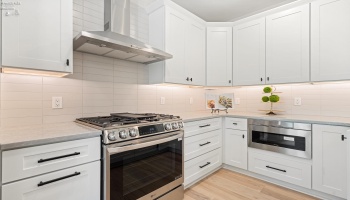 35 Beach Street, Port Clinton, 43452, 3 Bedrooms Bedrooms, ,3 BathroomsBathrooms,Residential,For Sale,Beach,20253912 35 Beach Street, Port Clinton, 43452, 3 Bedrooms Bedrooms, ,3 BathroomsBathrooms,Residential,For Sale,Beach,20253912