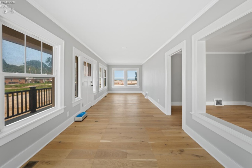 19 Beach Street, Port Clinton, 43452, 4 Bedrooms Bedrooms, ,3 BathroomsBathrooms,Residential,For Sale,Beach,20253913