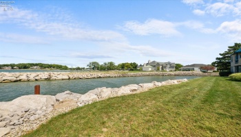 4395 Marin Woods, Port Clinton, 43452, 2 Bedrooms Bedrooms, ,3 BathroomsBathrooms,Residential,For Sale,Marin Woods,20253218