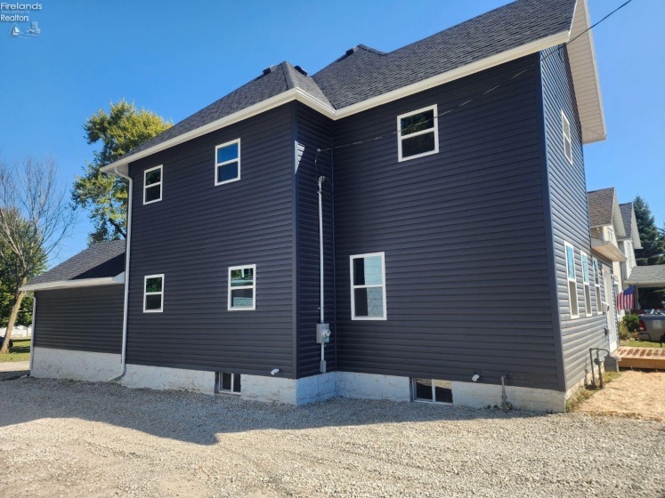 817 Main, Bellevue, 44811, 5 Bedrooms Bedrooms, ,3 BathroomsBathrooms,Residential,For Sale,Main,20253930