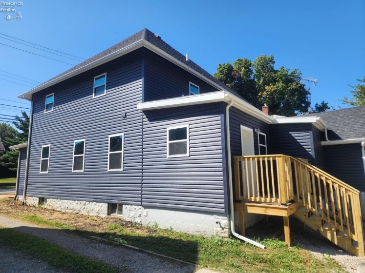 817 Main, Bellevue, 44811, 5 Bedrooms Bedrooms, ,3 BathroomsBathrooms,Residential,For Sale,Main,20253930