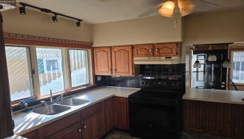 611 Lockwood Avenue, Sandusky, 44870, 2 Bedrooms Bedrooms, ,2 BathroomsBathrooms,Residential,For Sale,Lockwood,20253948 611 Lockwood Avenue, Sandusky, 44870, 2 Bedrooms Bedrooms, ,2 BathroomsBathrooms,Residential,For Sale,Lockwood,20253948