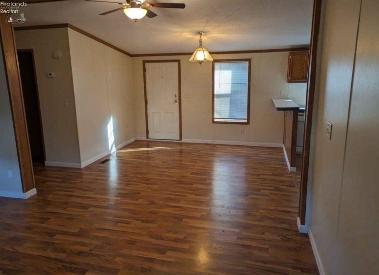 7317 Harbor Road, Marblehead, 43440, 3 Bedrooms Bedrooms, ,2 BathroomsBathrooms,Residential,For Sale,Harbor,20253900