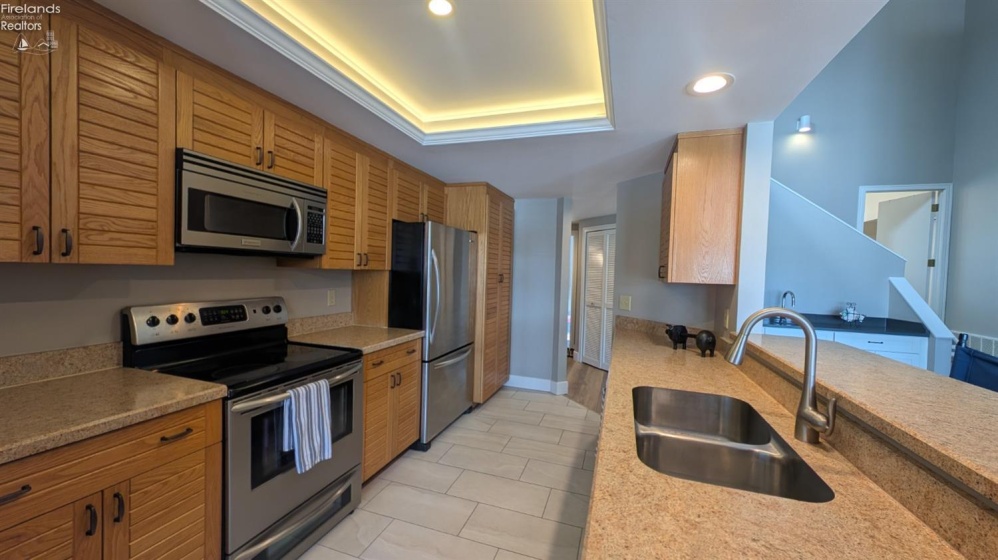 4446 Marin Harbor, Port Clinton, 43452, 2 Bedrooms Bedrooms, ,2 BathroomsBathrooms,Residential,For Sale,Marin Harbor,20250139