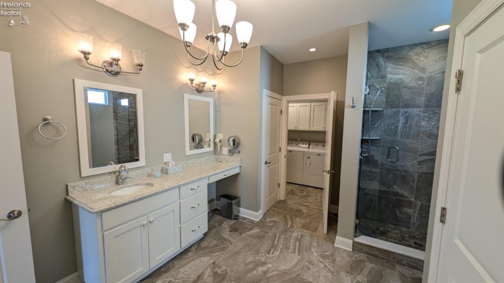 2531 Torino Drive, Port Clinton, 43452, 2 Bedrooms Bedrooms, ,3 BathroomsBathrooms,Residential,For Sale,Torino,20250622