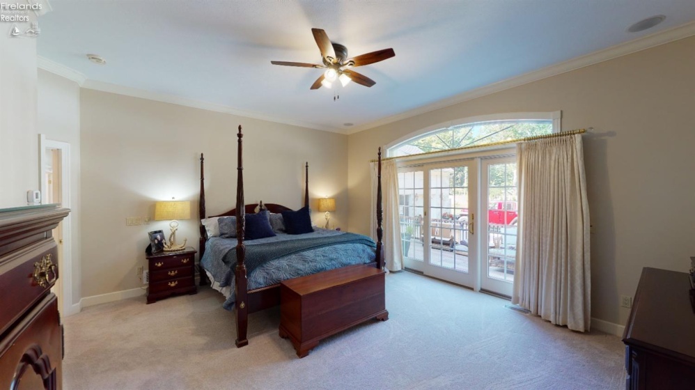 1876 Lakewood Avenue, Port Clinton, 43452, 4 Bedrooms Bedrooms, ,5 BathroomsBathrooms,Residential,For Sale,Lakewood,20250675