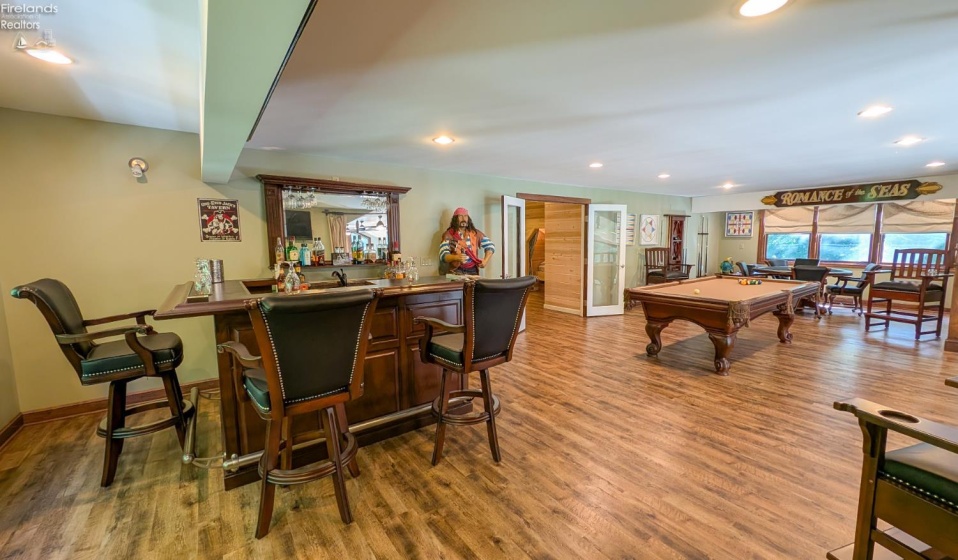 174 Booker Lane, Put-In-Bay, 43456, 4 Bedrooms Bedrooms, ,5 BathroomsBathrooms,Residential,For Sale,Booker,20252559