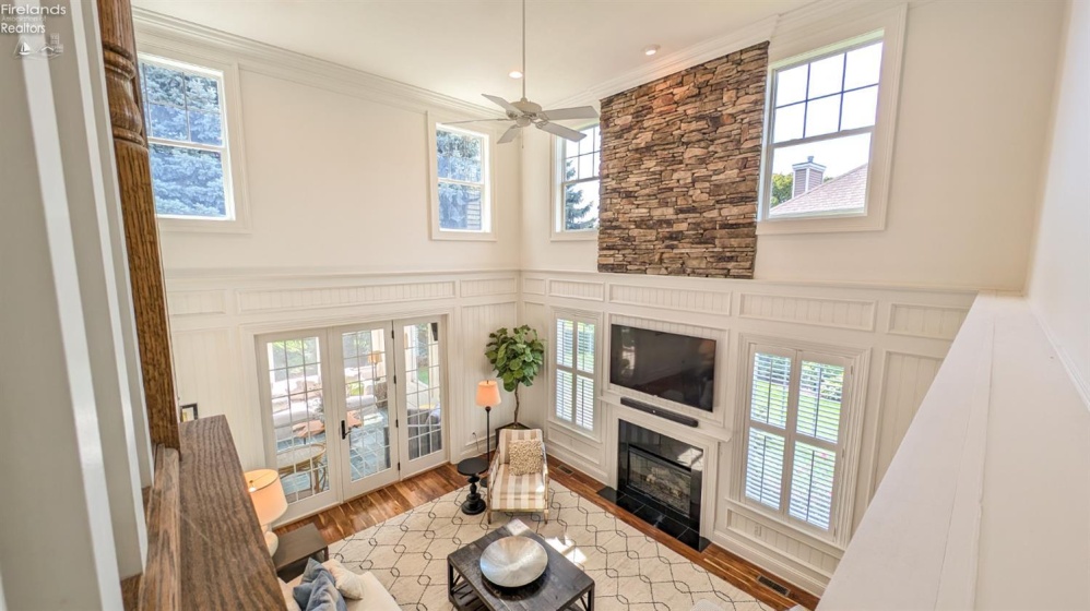 4520 Harbors Edge Drive, Port Clinton, 43452, 4 Bedrooms Bedrooms, ,3 BathroomsBathrooms,Residential,For Sale,Harbors Edge,20253313