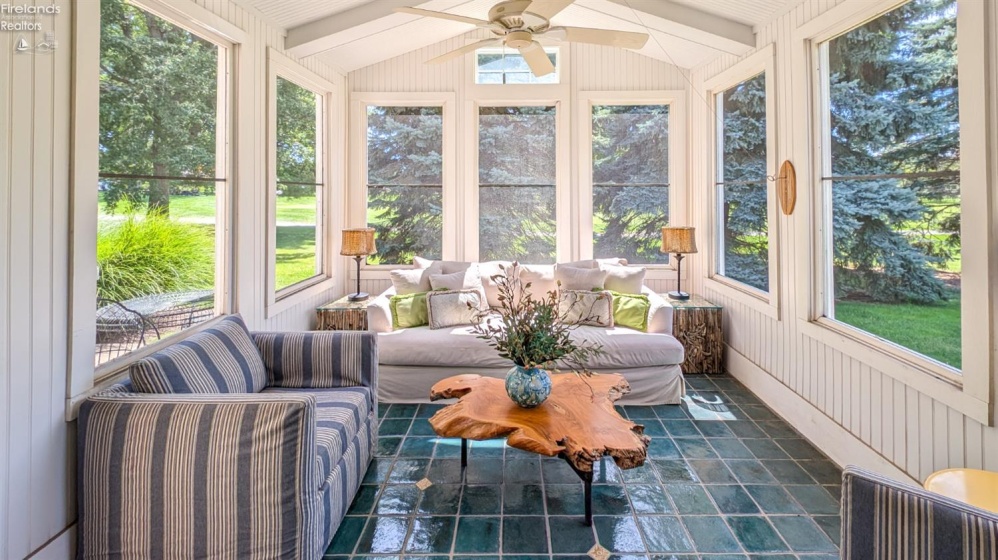 4520 Harbors Edge Drive, Port Clinton, 43452, 4 Bedrooms Bedrooms, ,3 BathroomsBathrooms,Residential,For Sale,Harbors Edge,20253313