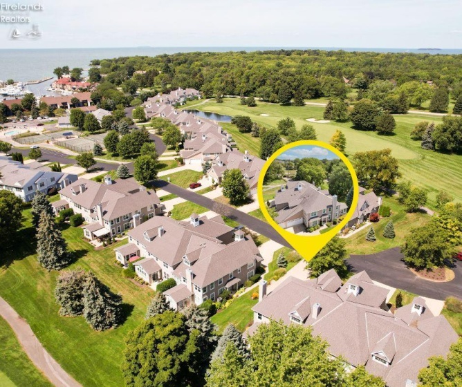 4520 Harbors Edge Drive, Port Clinton, 43452, 4 Bedrooms Bedrooms, ,3 BathroomsBathrooms,Residential,For Sale,Harbors Edge,20253313