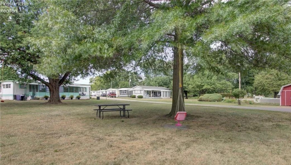 3575 Catawba Road, Port Clinton, 43452, 2 Bedrooms Bedrooms, ,1 BathroomBathrooms,Residential,For Sale,Catawba,20253958