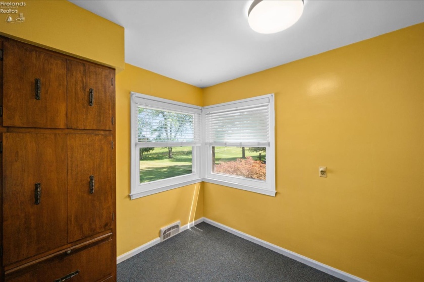 162 Oak Ridge Drive, Oak Harbor, 43449, 3 Bedrooms Bedrooms, ,2 BathroomsBathrooms,Residential,For Sale,Oak Ridge,20252834