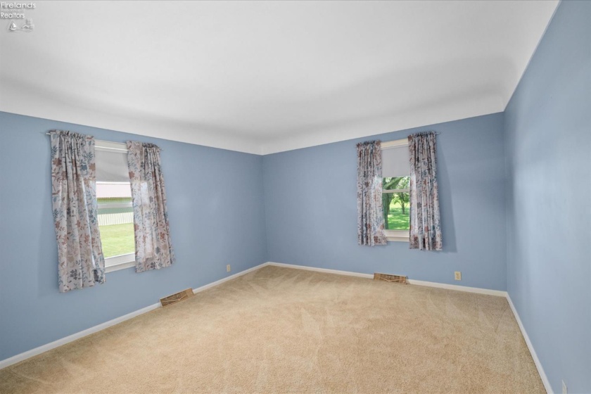 162 Oak Ridge Drive, Oak Harbor, 43449, 3 Bedrooms Bedrooms, ,2 BathroomsBathrooms,Residential,For Sale,Oak Ridge,20252834