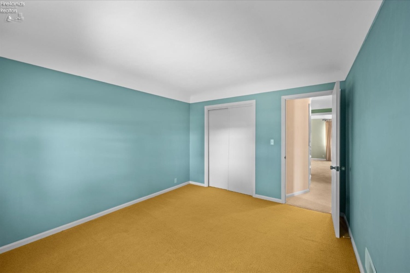 162 Oak Ridge Drive, Oak Harbor, 43449, 3 Bedrooms Bedrooms, ,2 BathroomsBathrooms,Residential,For Sale,Oak Ridge,20252834