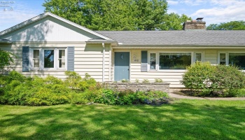 162 Oak Ridge Drive, Oak Harbor, 43449, 3 Bedrooms Bedrooms, ,2 BathroomsBathrooms,Residential,For Sale,Oak Ridge,20252834 162 Oak Ridge Drive, Oak Harbor, 43449, 3 Bedrooms Bedrooms, ,2 BathroomsBathrooms,Residential,For Sale,Oak Ridge,20252834