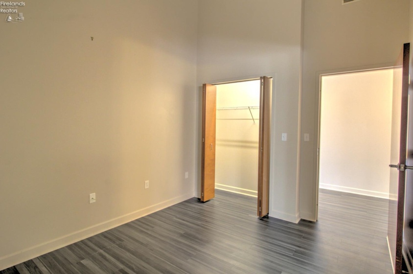 401 Shoreline Drive, Sandusky, 44870, 2 Bedrooms Bedrooms, ,2 BathroomsBathrooms,Residential For Lease,For Lease,Shoreline,20254525