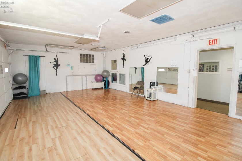 2801 Columbus Avenue, Sandusky, 44870, ,Commercial,For Sale,Columbus,20254404